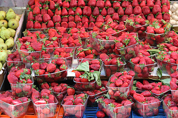 Image showing Strawberry Market