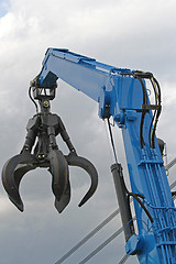 Image showing Scrap Yard Claw