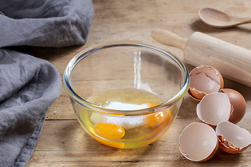 Image showing bowl of eggs and sugar