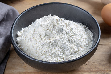 Image showing bowl of flour