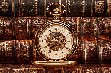 Image showing Close up on vintage clock