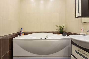 Image showing Bathroom in the bathroom of the apartment