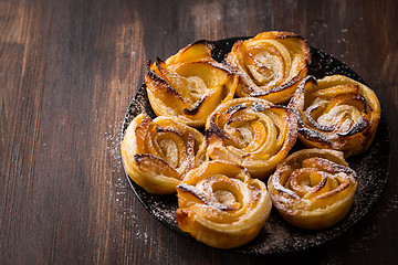 Image showing Apple pie roses