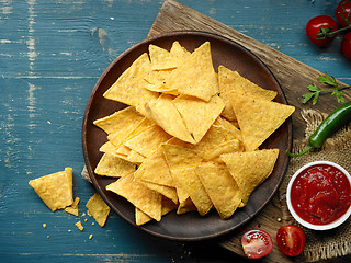 Image showing plate of corn chips nachos