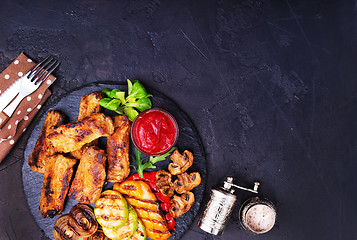 Image showing grilled vegetables and ribs