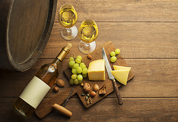 Image showing White wine