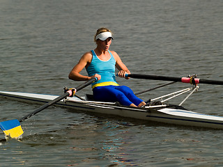 Image showing Rowing girl