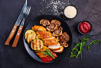 Image showing chicken meat with grilled vegetables