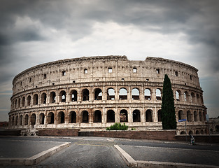 Image showing Gray clouds over Colosseum