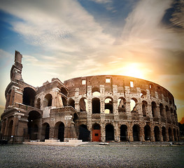 Image showing Bright sun and Colosseum