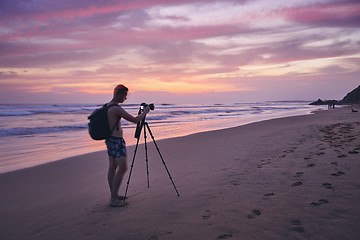 Image showing Photographer at beach 