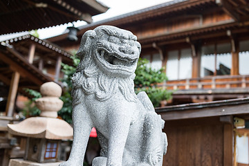 Image showing Japanese lion statue