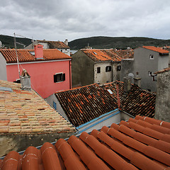 Image showing Cres Roofs