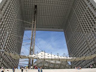 Image showing La Defense big arch in Paris