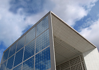 Image showing La Defense big arch in Paris