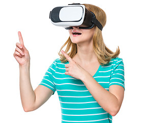 Image showing Woman in virtual reality glasses