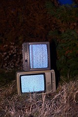 Image showing TV no signal in grass