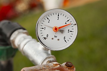 Image showing Manometer on pipes