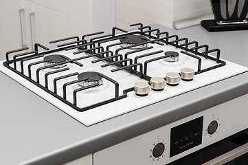 Image showing Brand new gas stove panels at appliance store