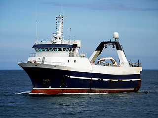 Image showing Stern Trawler Underway.