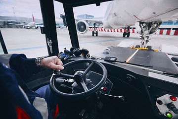 Image showing Preparation of airplane before flight