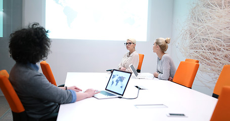 Image showing Startup Business Team At A Meeting at modern office building