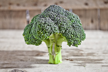 Image showing Fresh green organic broccoli.