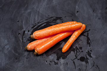 Image showing Fresh organic carrots.