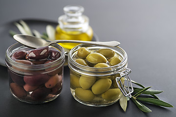 Image showing Olives in jar