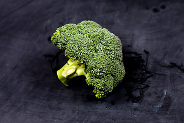 Image showing Fresh green wet broccoli.