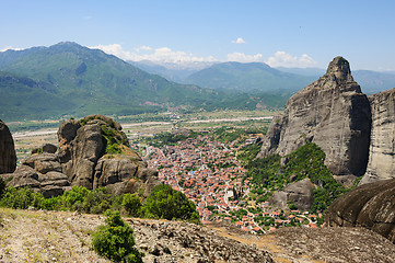 Image showing Meteora rocks near Kalambaka town, Greece