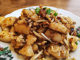 Image showing Fried rice carrot cake with bean sprouts
