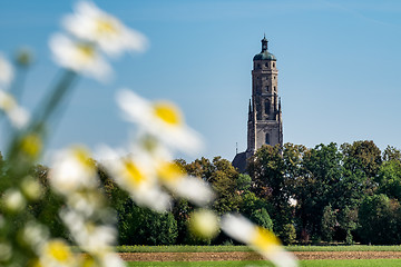 Image showing View to tower Daniel