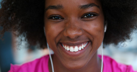 Image showing portrait of young afro american woman in gym