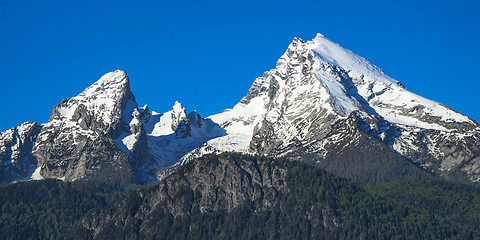 Image showing Spring snow-capped peaks of Watzmann mountain in national park B