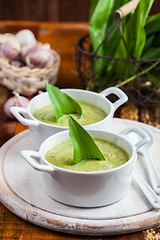 Image showing Creamy bear leek soup with ingredients