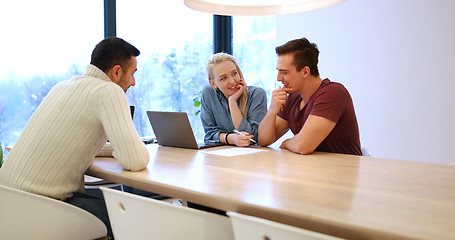 Image showing couple buy an apartment