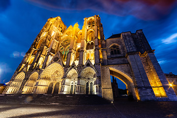 Image showing Saint-Etienne Cathedral in Bourges at dusk