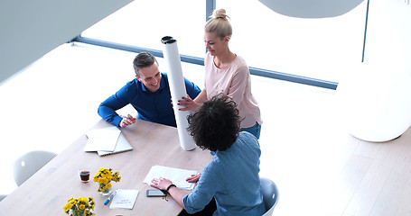 Image showing Startup Business Team At A Meeting at modern office building