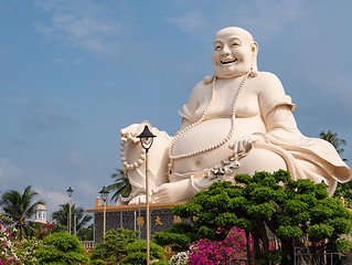 Image showing The Vinh Trang Temple in My Tho,  Vietnam