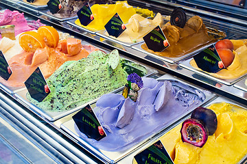 Image showing Flavors of ice cream in store