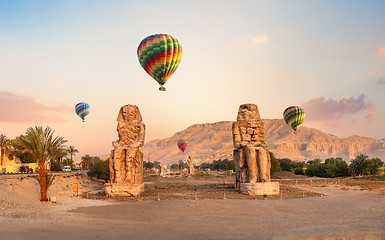 Image showing Colossi and balloons