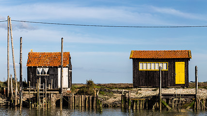 Image showing Fishermens huts in the the port of La Tremblade