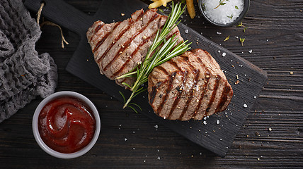 Image showing grilled beef steaks