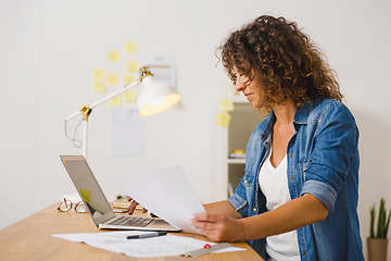 Image showing Woman working at the office
