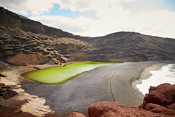 Image showing Green volcanic lake Charco de los Clicos at Lanzarote