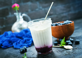 Image showing yogurt with blueberry