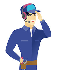 Image showing Young asian customer service operator in headset.