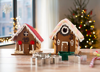 Image showing close up of christmas gingerbread houses at home