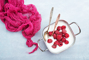 Image showing desert with raspberry